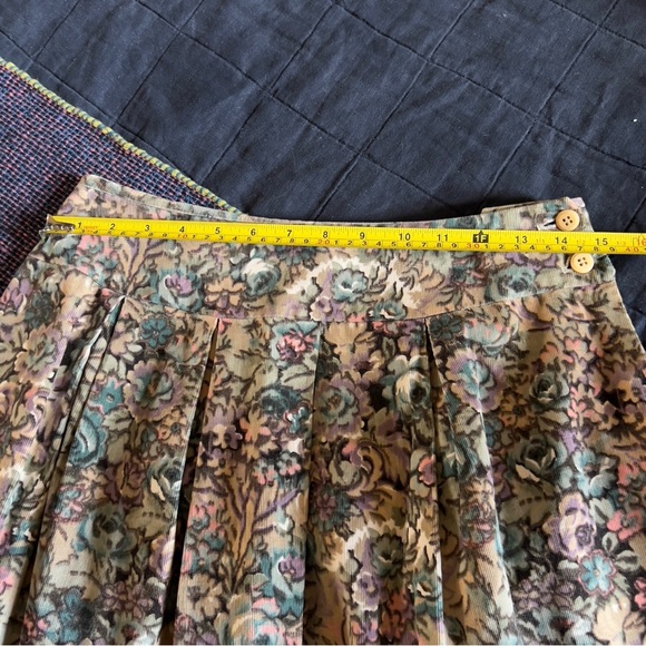Vtg 80s Russ Petites Dusty Floral Skirt - Union Made - Size 12 - Picture 4 of 7